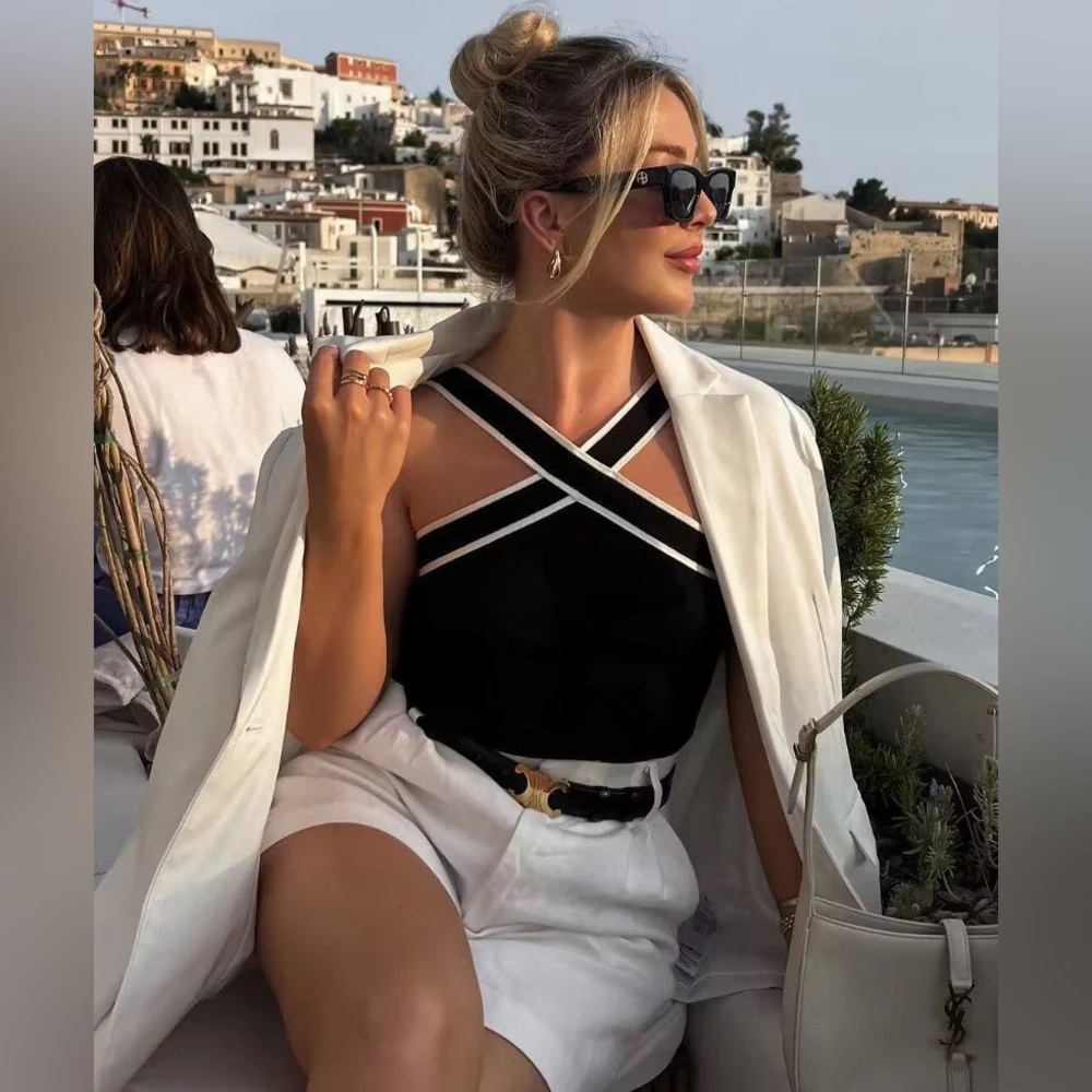 Stylish Black and White Women's Top